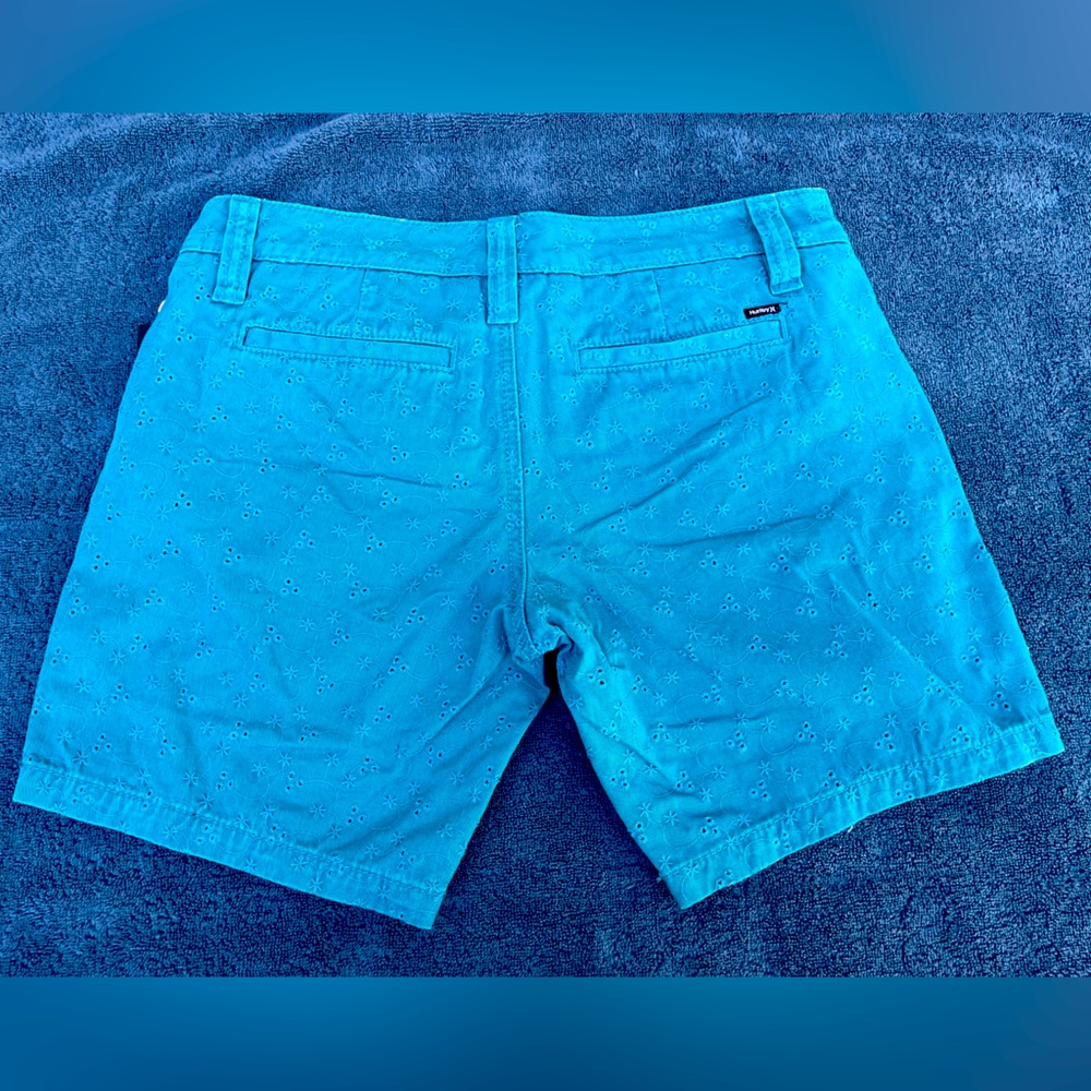 NWT HURLEY BERMUDAS SHORTS size 1 - Picture 2 of 11